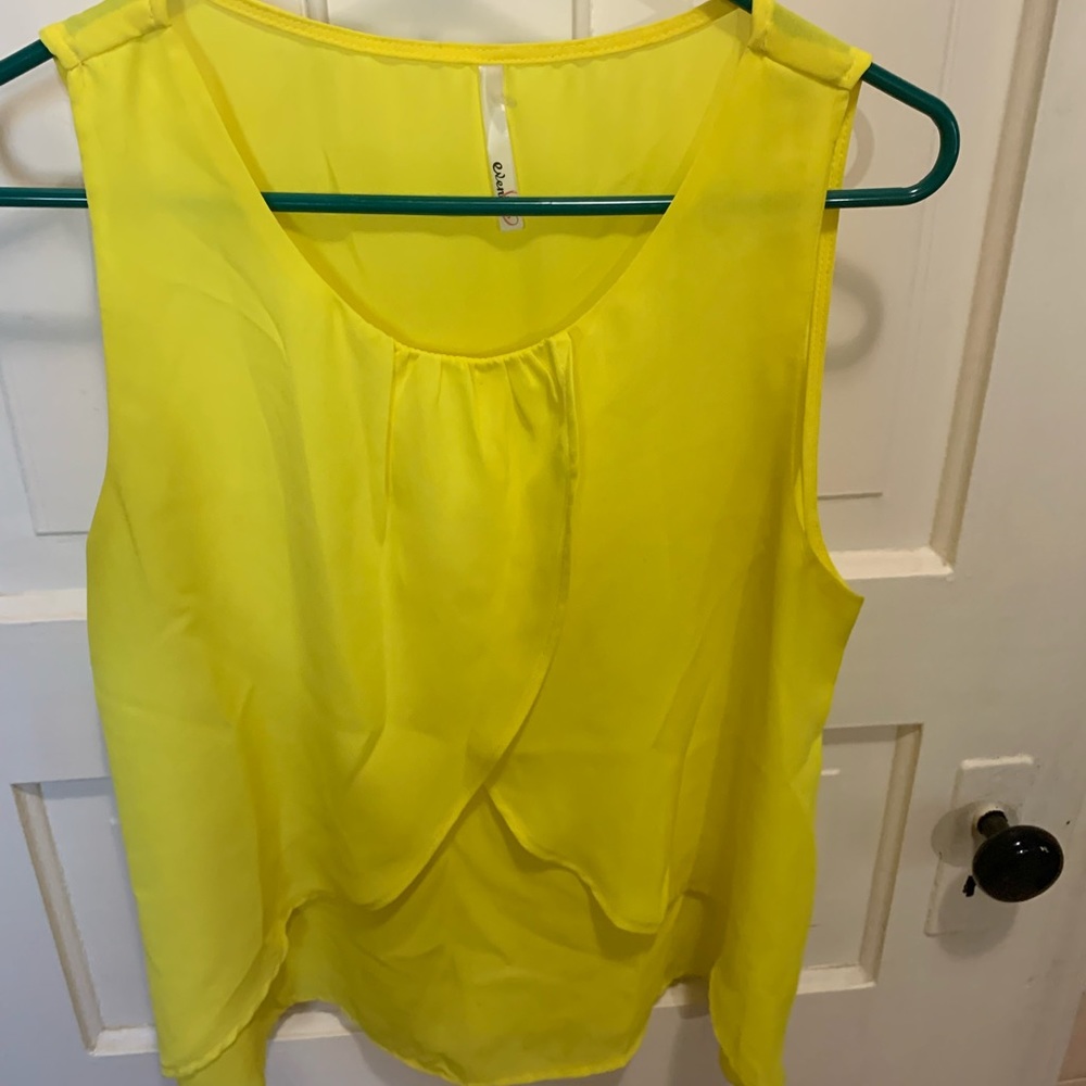 Like new flutter top